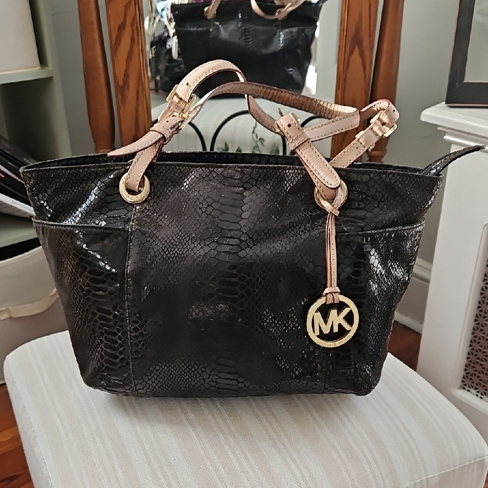Michael Kors Black Patent Embossed Python Jetset Tote/ Handbag